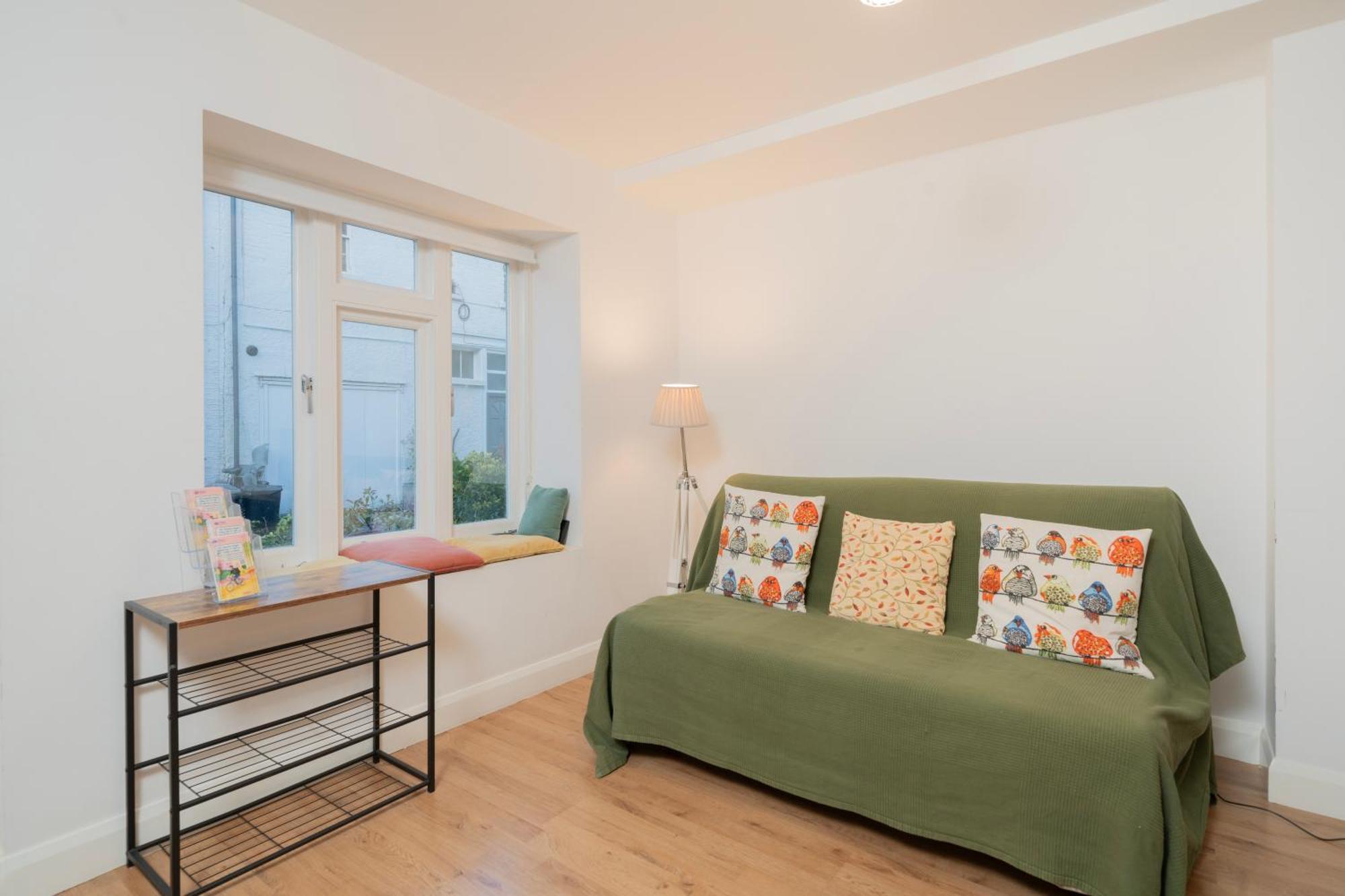Modern One Bedroom Flat In Apartamento *